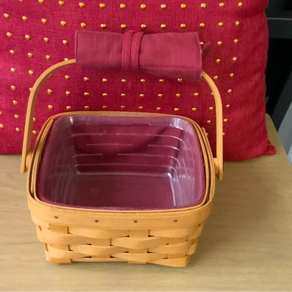 Longaberger Accents Longaberger Medium Berry Basket Combo